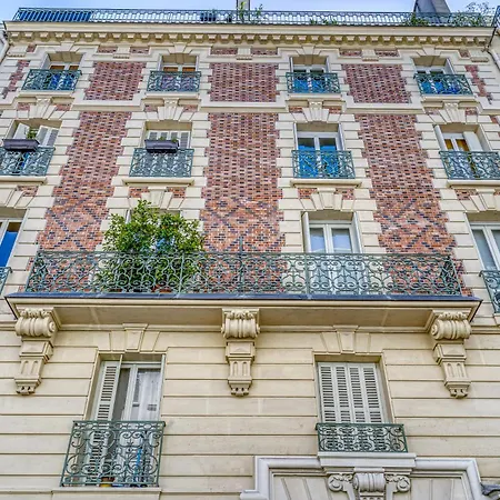 Apartman Nemo, Avec Mezzanine Sur Cour Porte Maillot Párizs